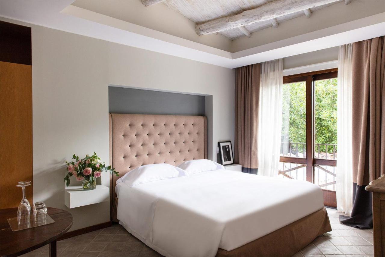 Superior Double or Twin Room,1588058777:JPEG